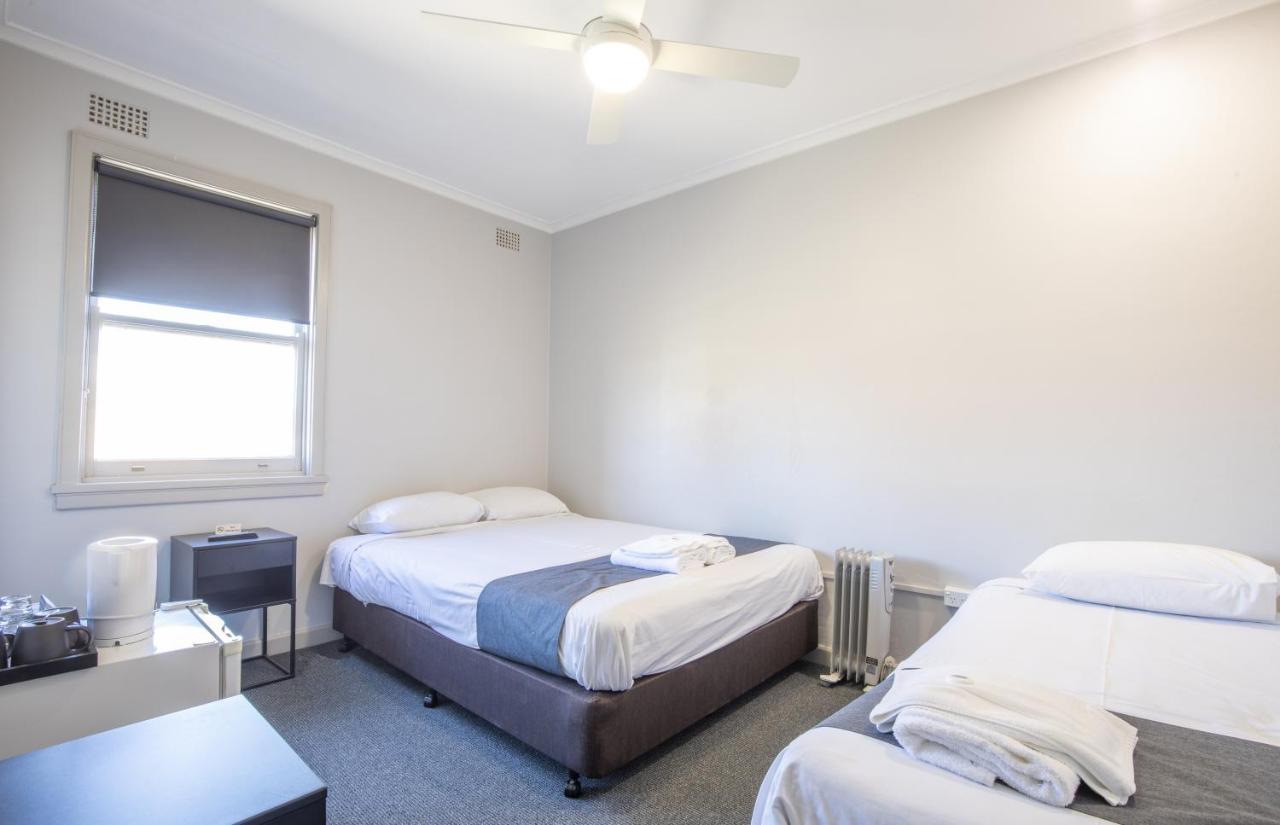The George Hotel Bathurst Room photo